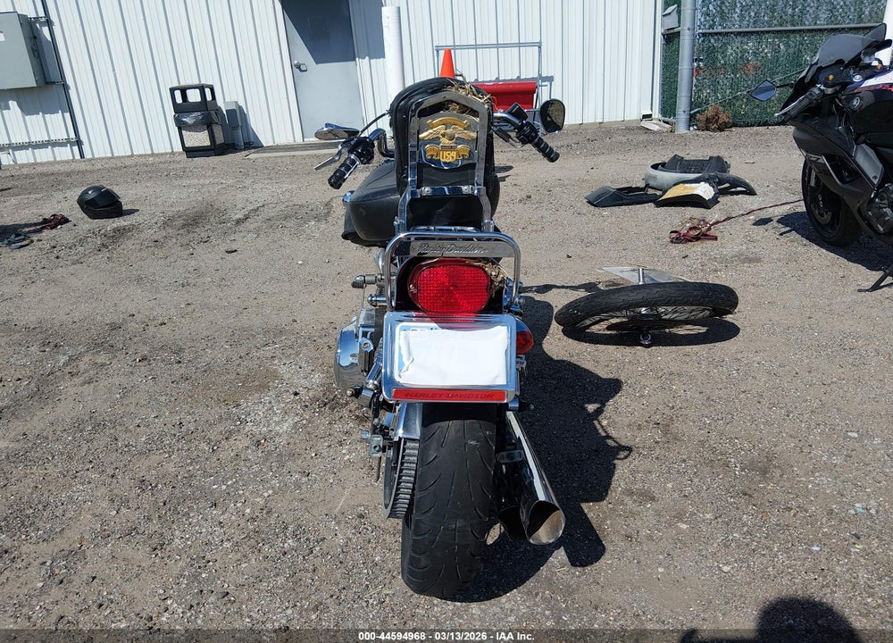 2001 HARLEY-DAVIDSON FXDWG VIN: 1HD1GEV131Y321000