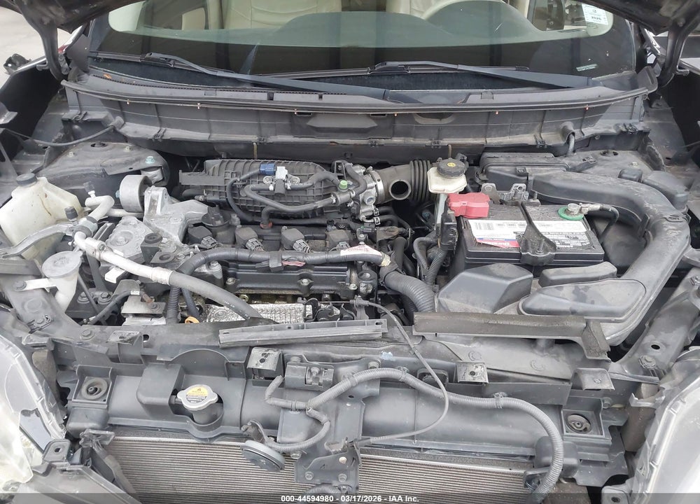 2015 NISSAN ROGUE SV VIN: 5N1AT2MT1FC769363