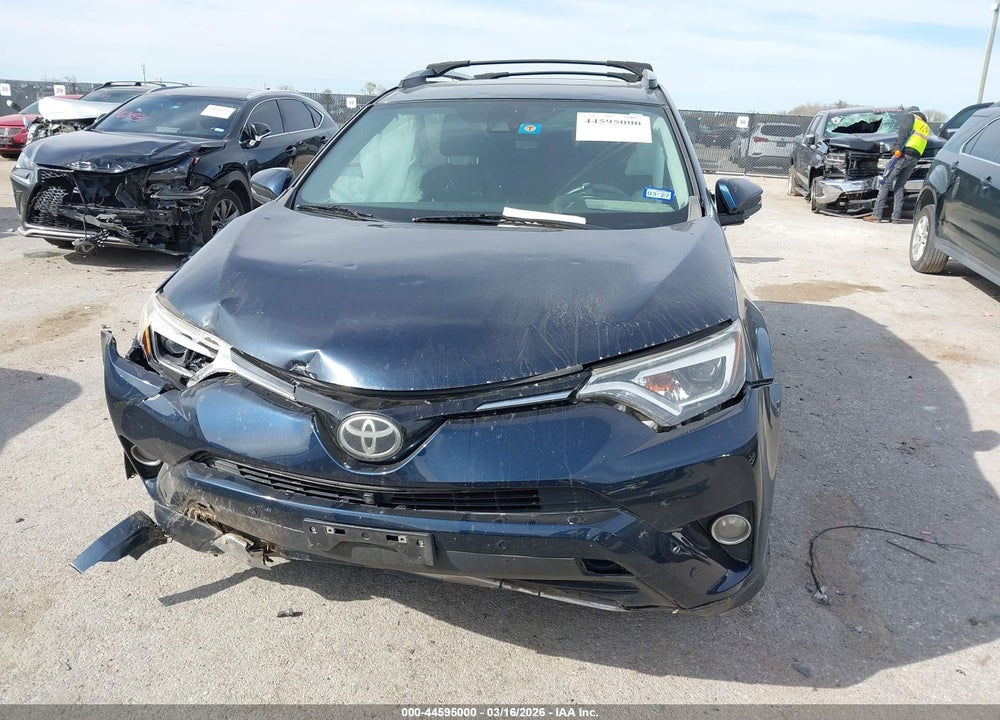 2017 TOYOTA RAV4 PLATINUM VIN: 2T3YFREV2HW397051