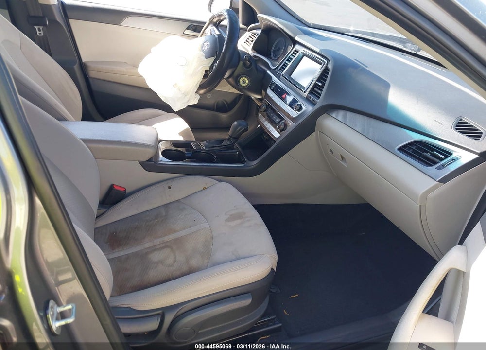 2019 HYUNDAI SONATA SE VIN: 5NPE24AFXKH780802