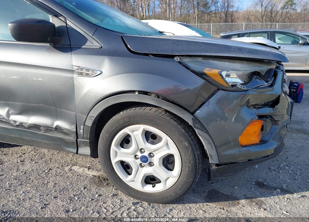 2018 FORD ESCAPE S VIN: 1FMCU0F77JUA89108