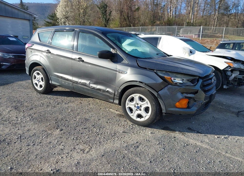 2018 FORD ESCAPE S VIN: 1FMCU0F77JUA89108