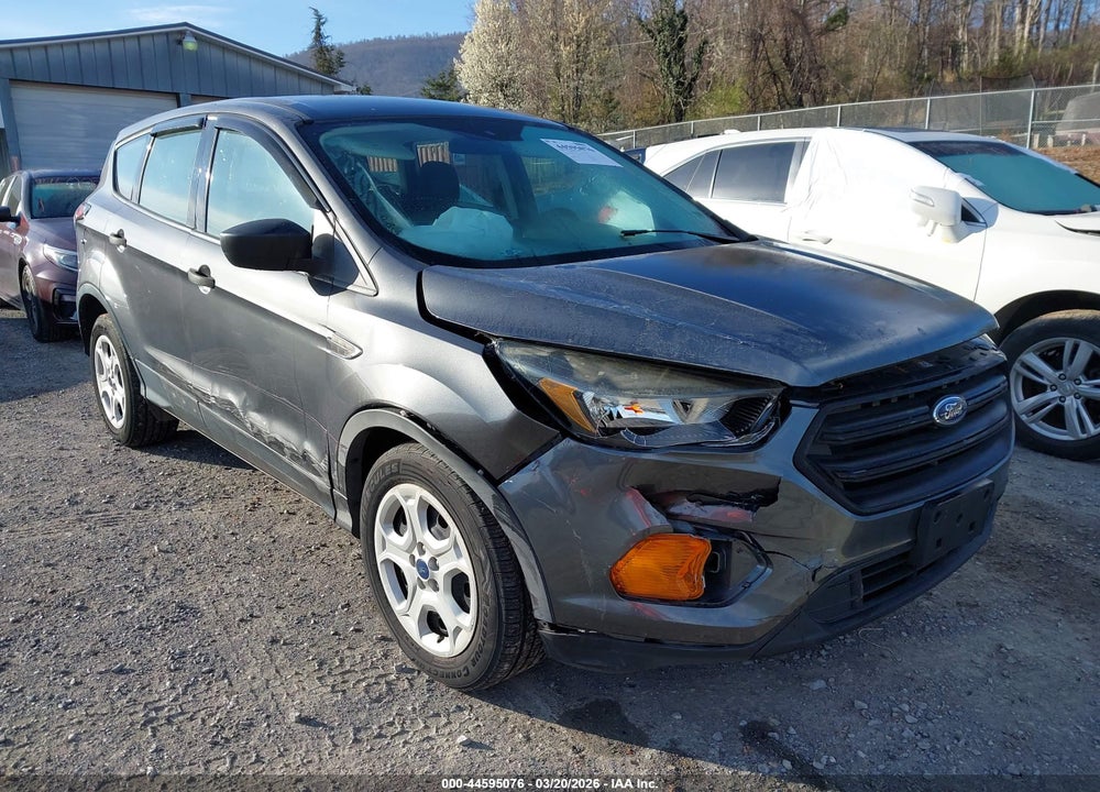 2018 FORD ESCAPE S VIN: 1FMCU0F77JUA89108