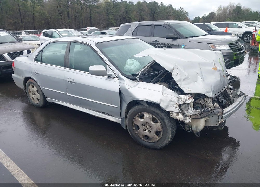 2002 HONDA ACCORD 3.0 EX VIN: 1HGCG16582A008413