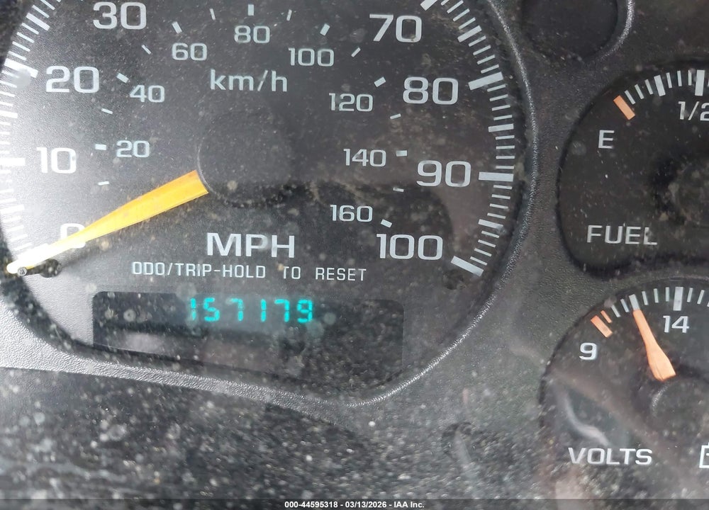 2001 CHEVROLET BLAZER LT VIN: 1GNDT13W812152247