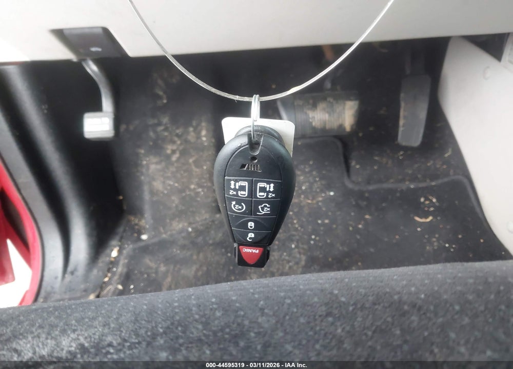 2014 DODGE GRAND CARAVAN SXT VIN: 2C4RDGCGXER321408