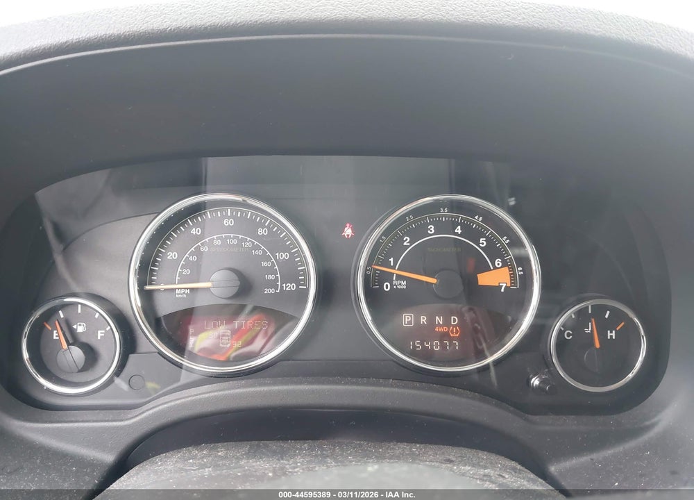 2014 JEEP COMPASS LATITUDE VIN: 1C4NJDEB9ED535851