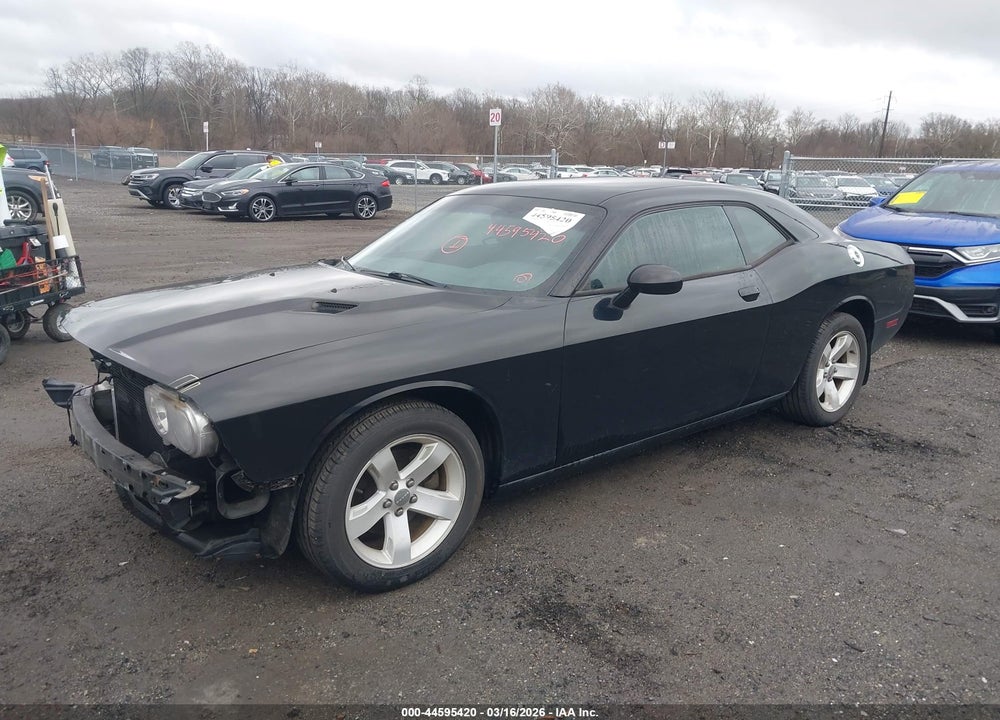 2014 DODGE CHALLENGER SXT VIN: 2C3CDYAG5EH313015