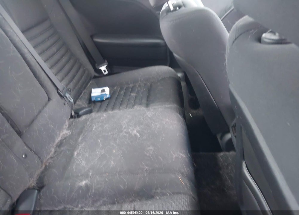 2014 DODGE CHALLENGER SXT VIN: 2C3CDYAG5EH313015
