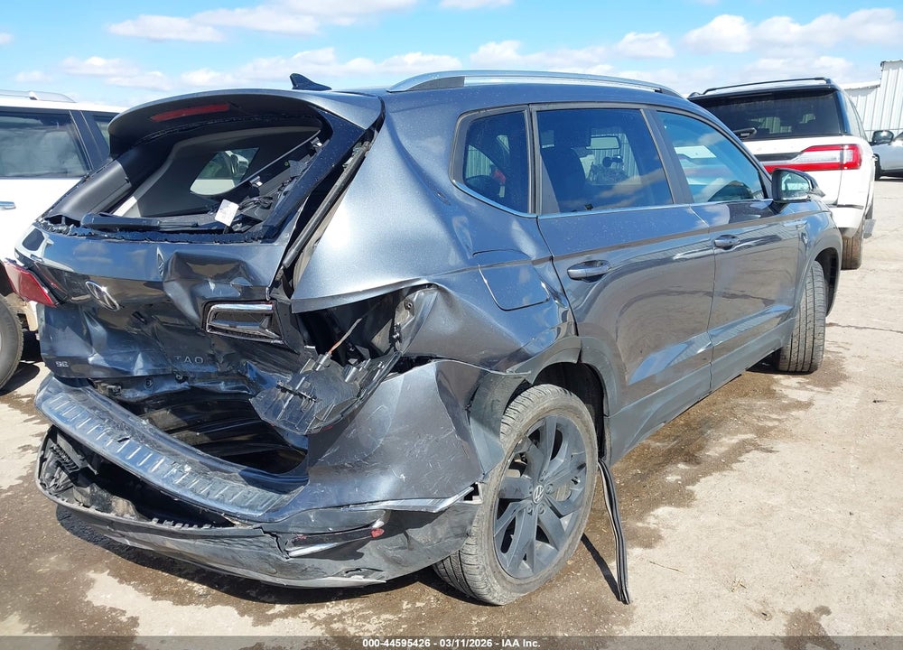 2022 VOLKSWAGEN TAOS 1.5T SE VIN: 3VVRX7B22NM043187