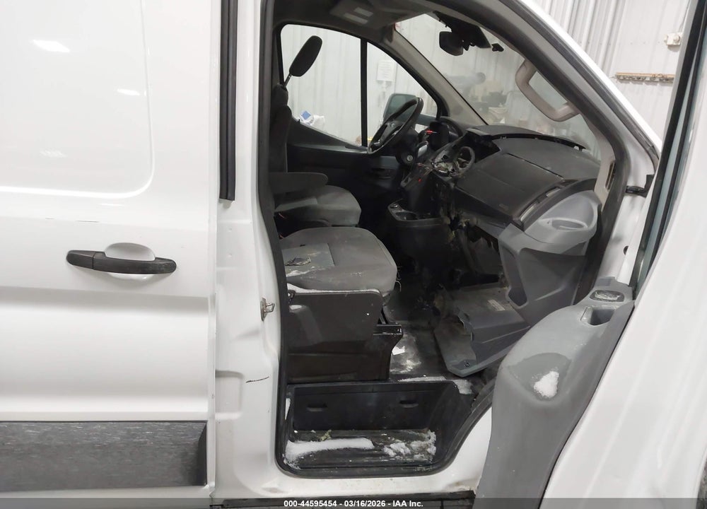 2017 FORD TRANSIT-150 VIN: 1FTYE2YM0HKB25586