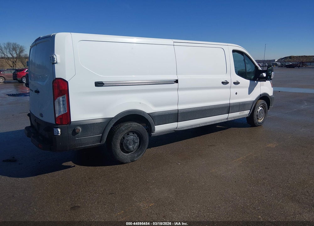 2017 FORD TRANSIT-150 VIN: 1FTYE2YM0HKB25586