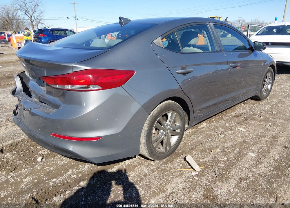 2018 HYUNDAI ELANTRA SEL VIN: 5NPD84LFXJH251789