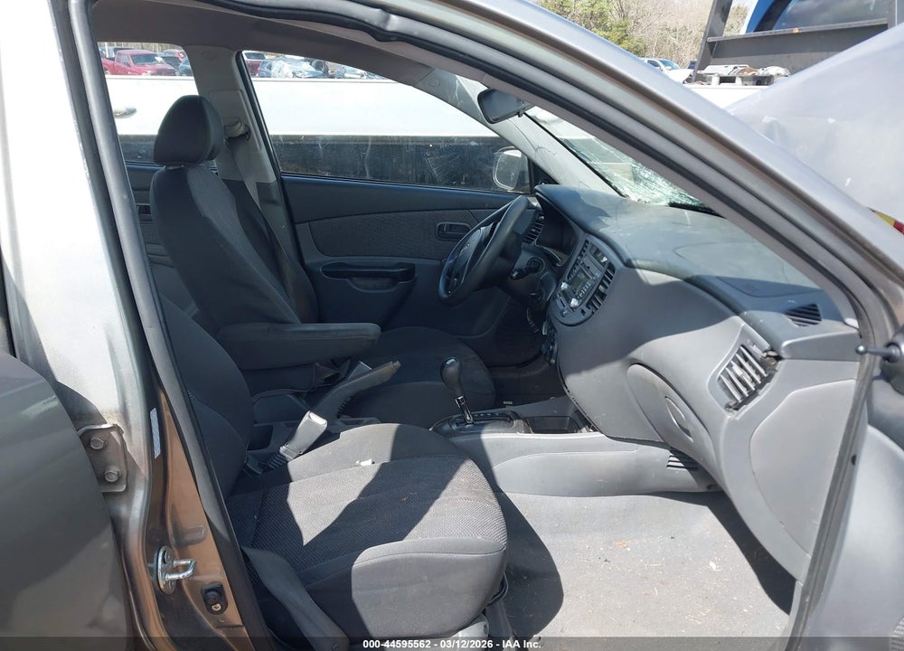 2011 KIA RIO LX VIN: KNADH4A37B6951951