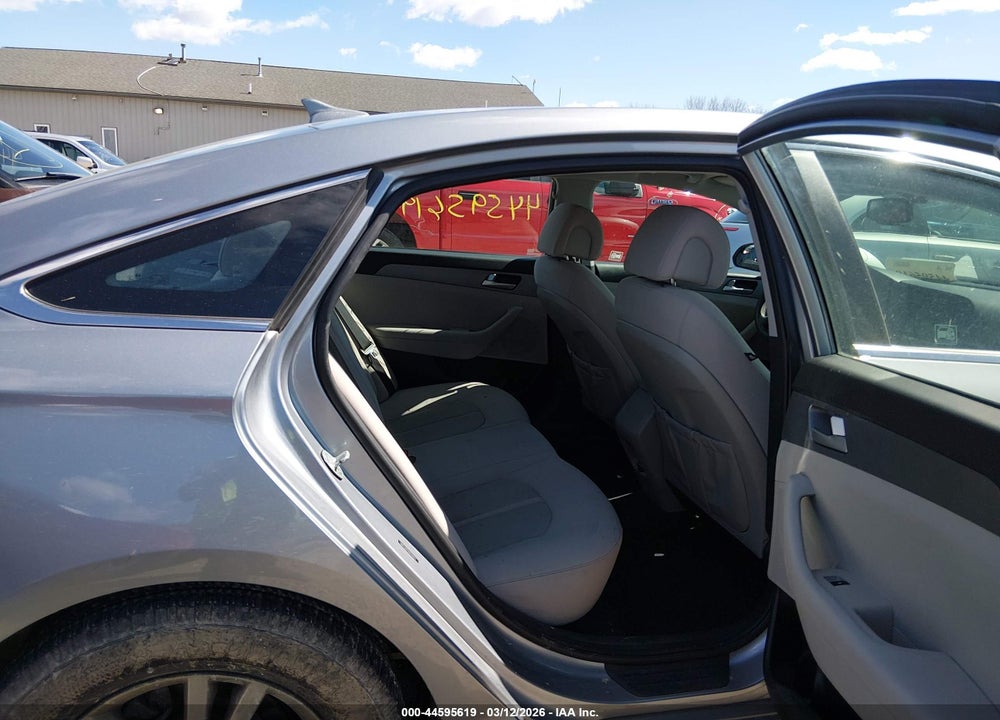 2017 HYUNDAI SONATA SE VIN: 5NPE24AF9HH524627