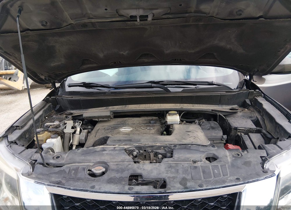 2016 NISSAN PATHFINDER SL VIN: 5N1AR2MM2GC626818
