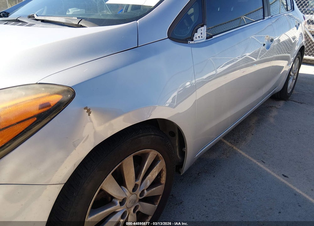2016 KIA FORTE LX VIN: KNAFX4A69G5608626