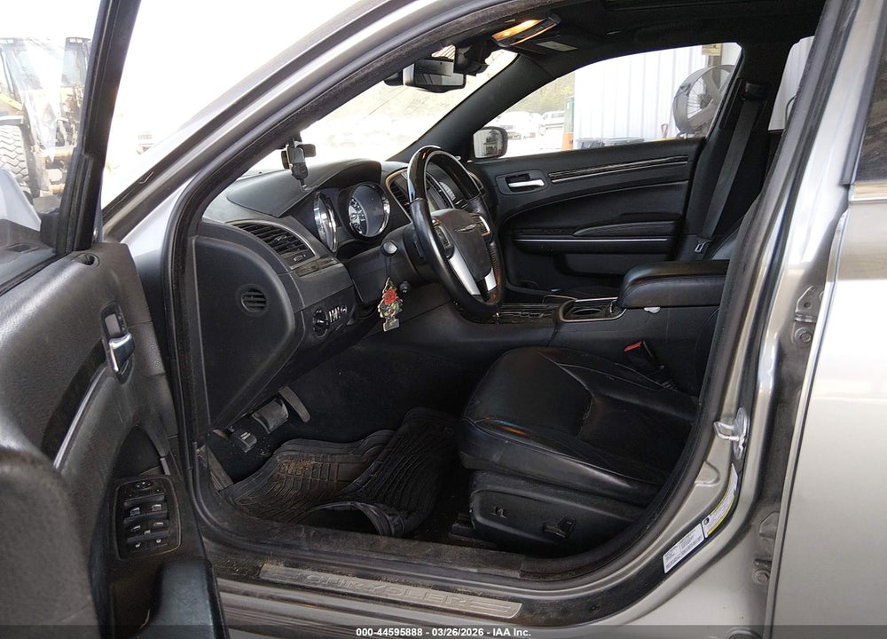 2012 CHRYSLER 300C VIN: 2C3CCAET1CH283087
