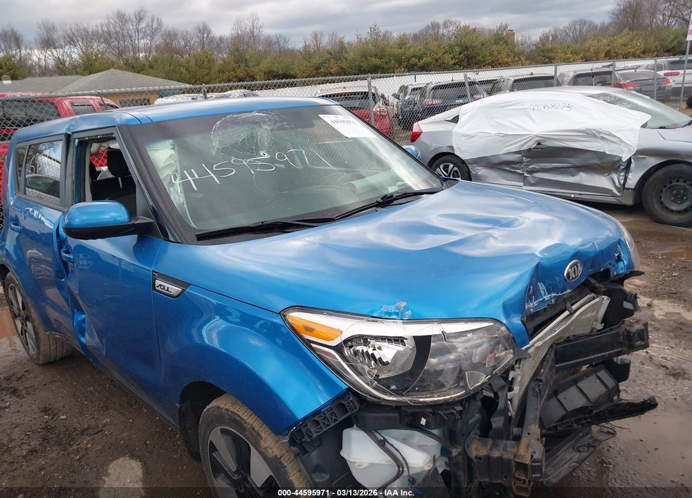 2018 KIA SOUL + VIN: KNDJP3A59J7564606
