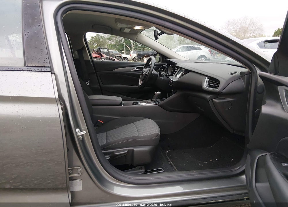 2018 BUICK REGAL SPORTBACK PREFERRED VIN: W04GL6SX3J1085733