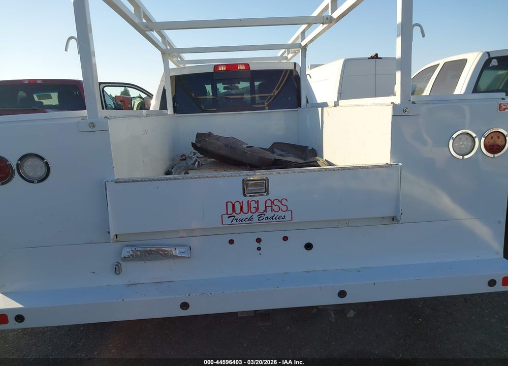 2019 RAM 3500 TRADESMAN  4X4 8' BOX VIN: 3C63RRGL2KG658657