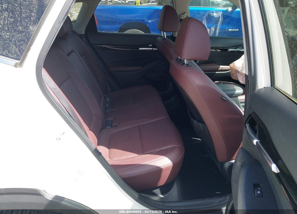 2022 KIA SELTOS SX TURBO VIN: KNDETCA23N7318286