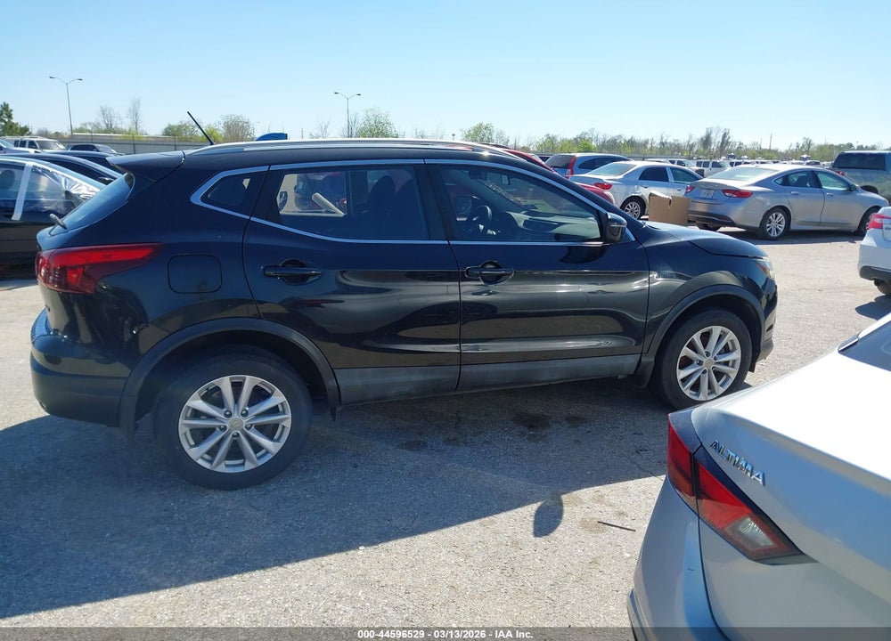 2017 NISSAN ROGUE SPORT SV VIN: JN1BJ1CP5HW015500
