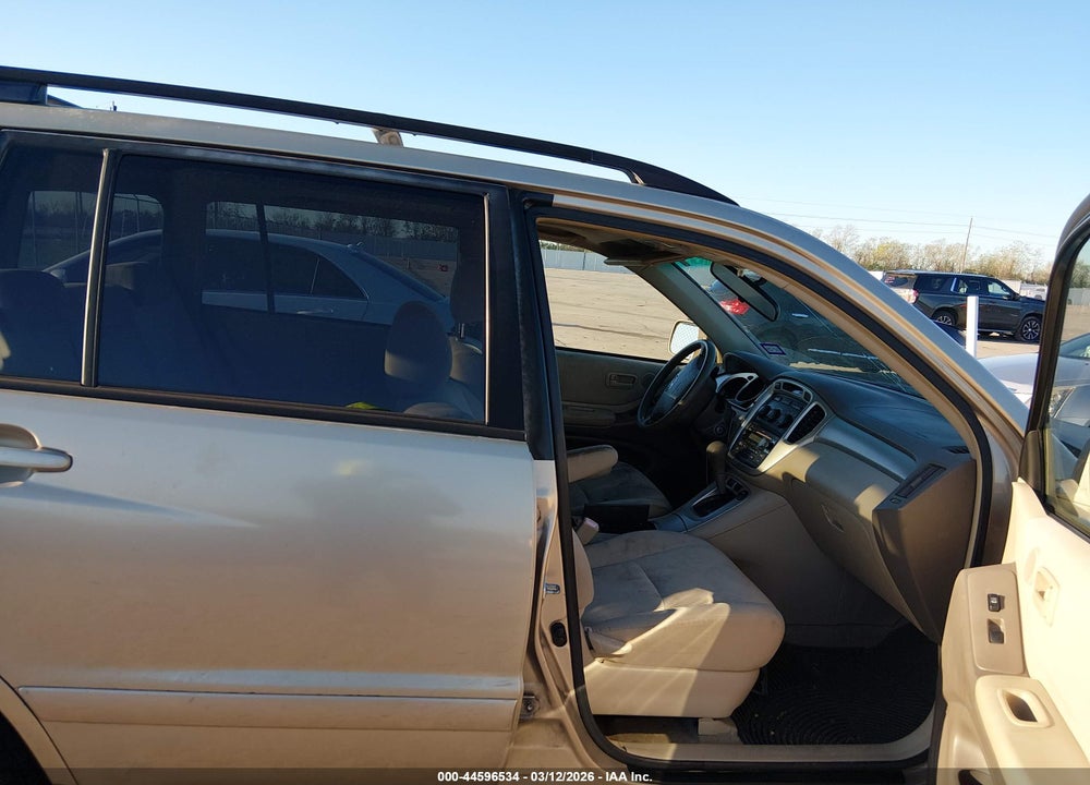 2006 TOYOTA HIGHLANDER VIN: JTEGD21A860139593
