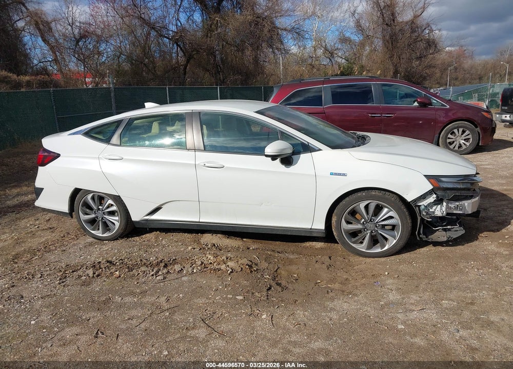 2018 HONDA CLARITY PLUG-IN HYBRID VIN: JHMZC5F16JC012406