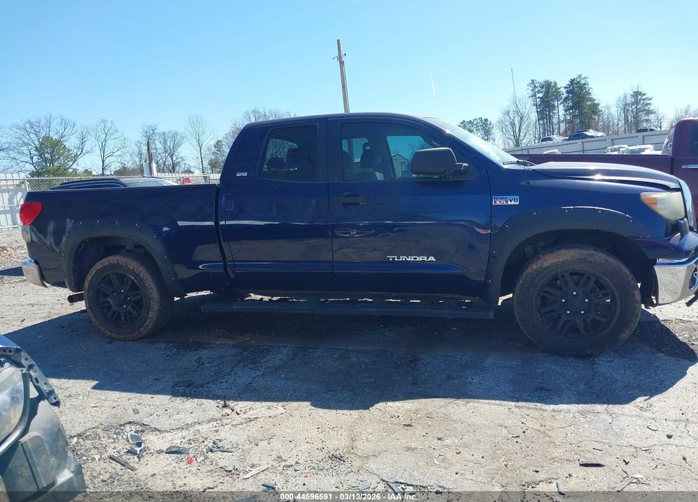 2007 TOYOTA TUNDRA SR5 5.7L V8 VIN: 5TFBV54137X021825