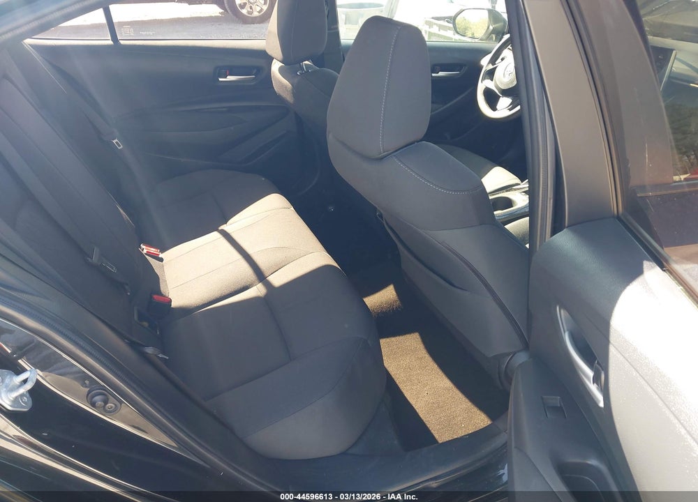 2020 TOYOTA COROLLA LE VIN: JTDEPRAE7LJ096501