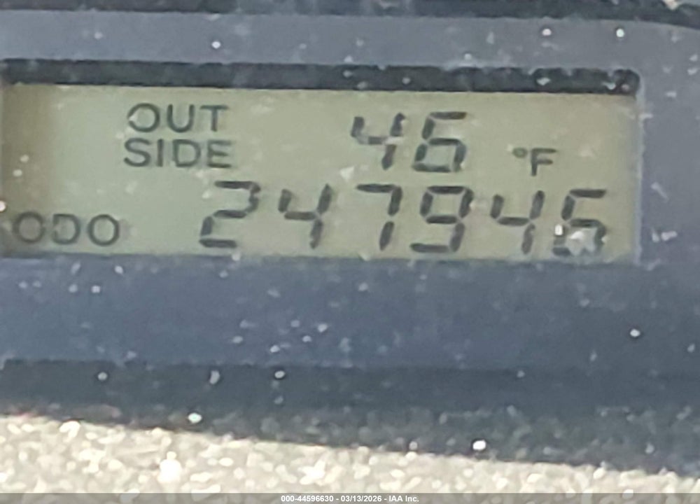2005 TOYOTA COROLLA CE VIN: 1NXBR32EX5Z450212