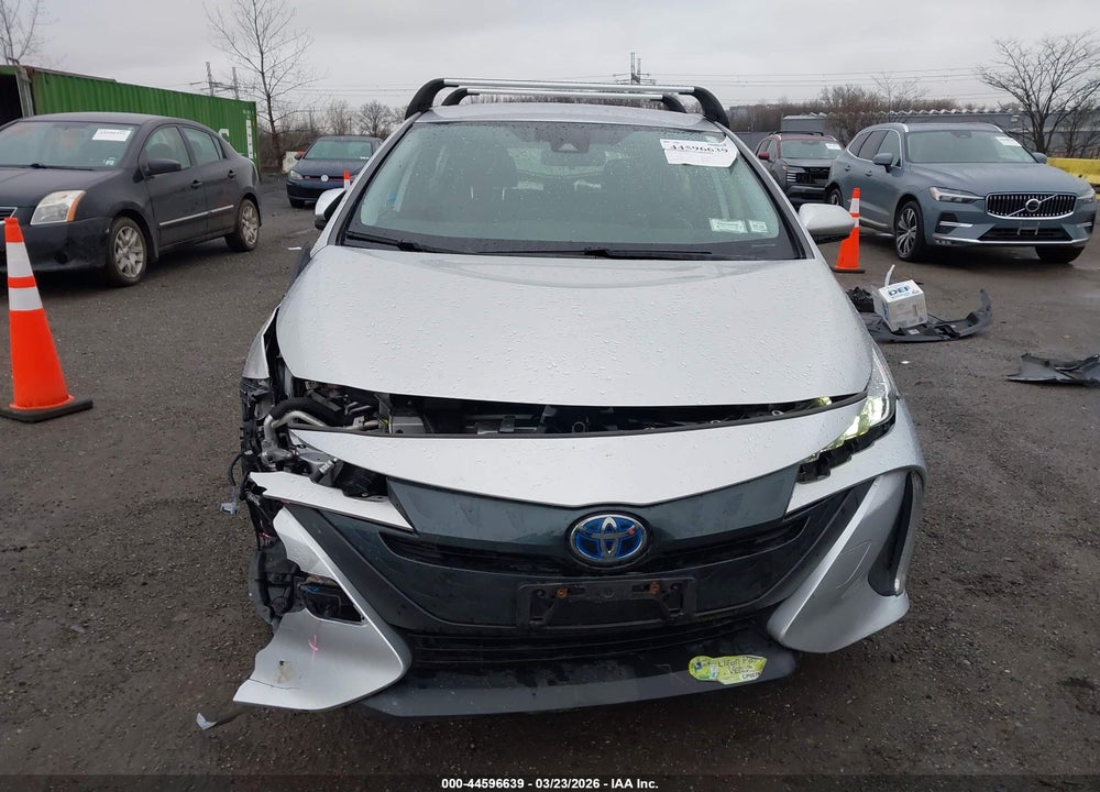 2022 TOYOTA PRIUS PRIME LE VIN: JTDKAMFP5N3208303