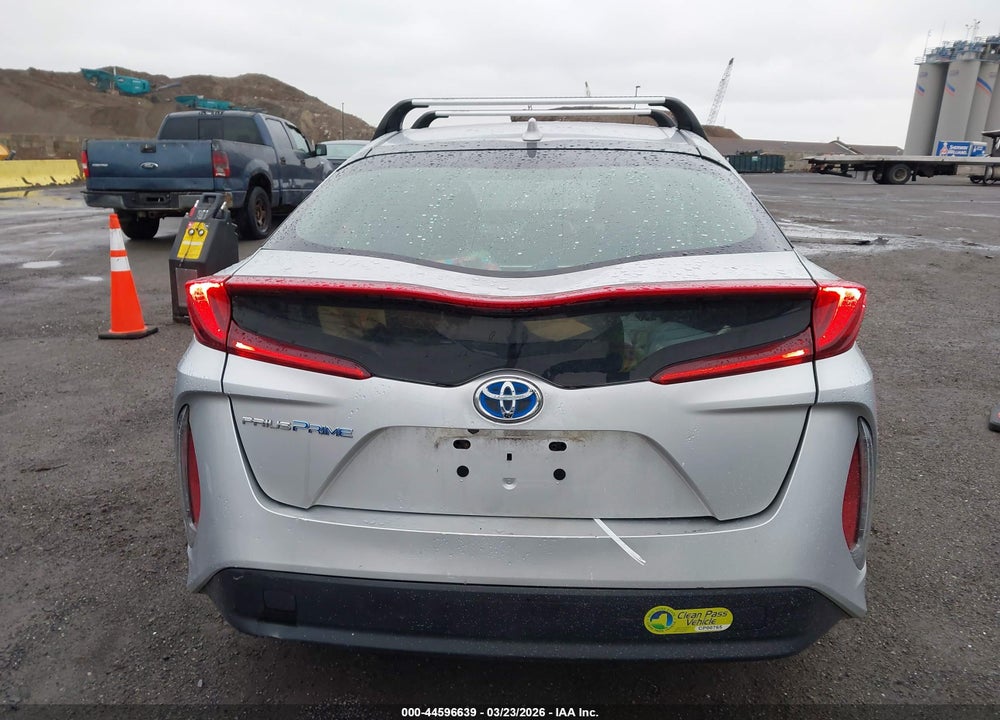 2022 TOYOTA PRIUS PRIME LE VIN: JTDKAMFP5N3208303