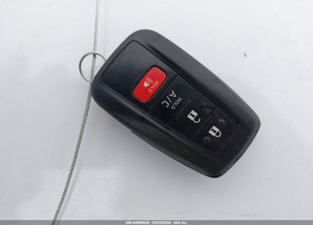 2022 TOYOTA PRIUS PRIME LE VIN: JTDKAMFP5N3208303