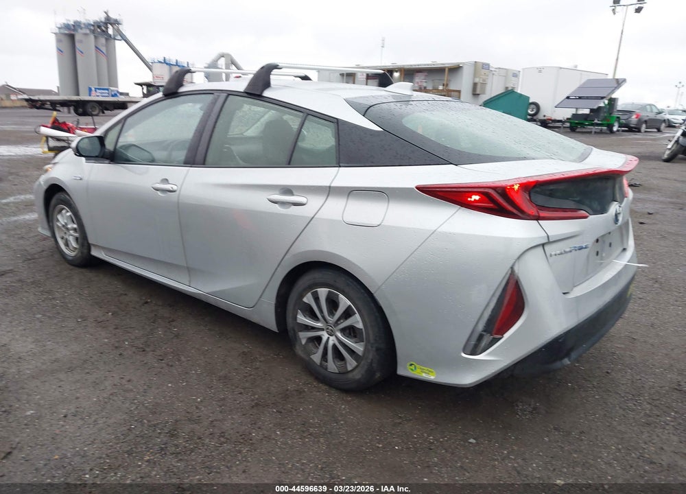 2022 TOYOTA PRIUS PRIME LE VIN: JTDKAMFP5N3208303