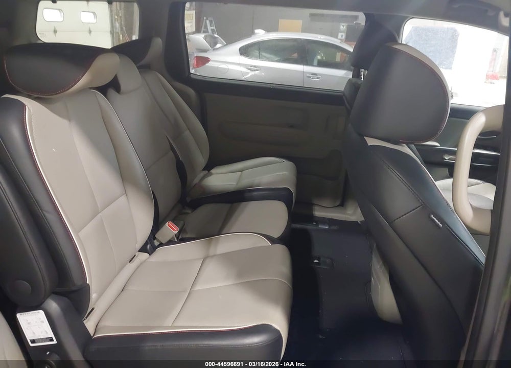2019 KIA SEDONA EX VIN: KNDMB5C13K6517676