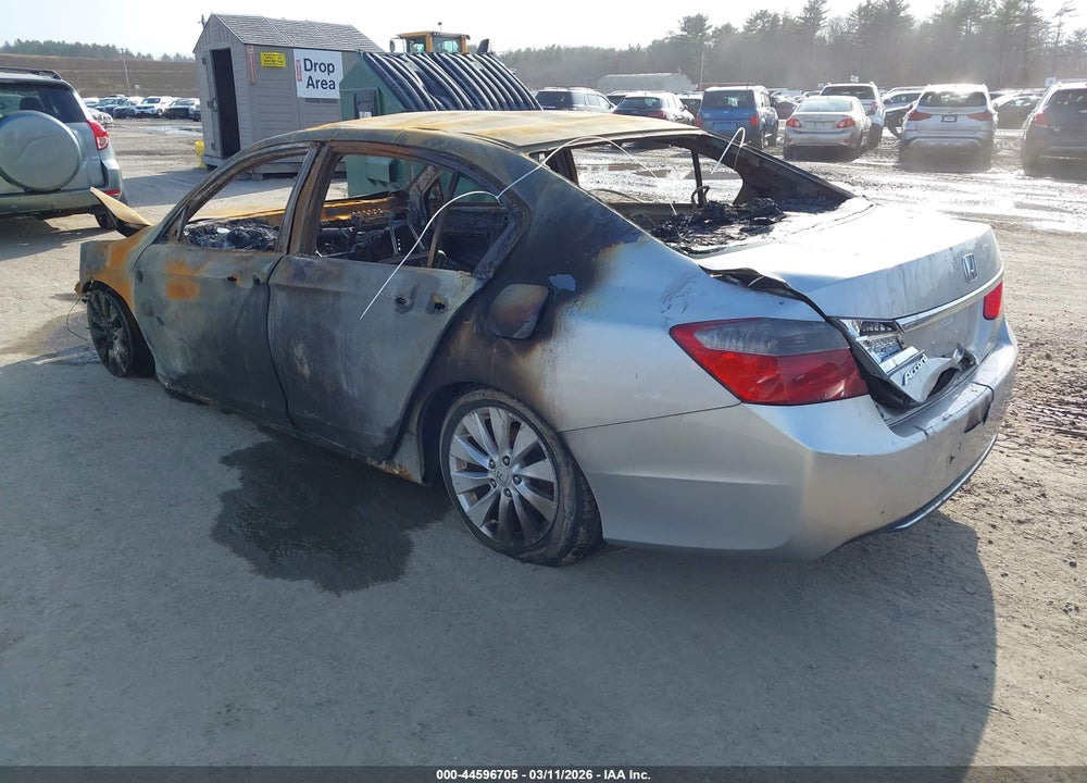 2013 HONDA ACCORD LX VIN: 1HGCR2F39DA196621