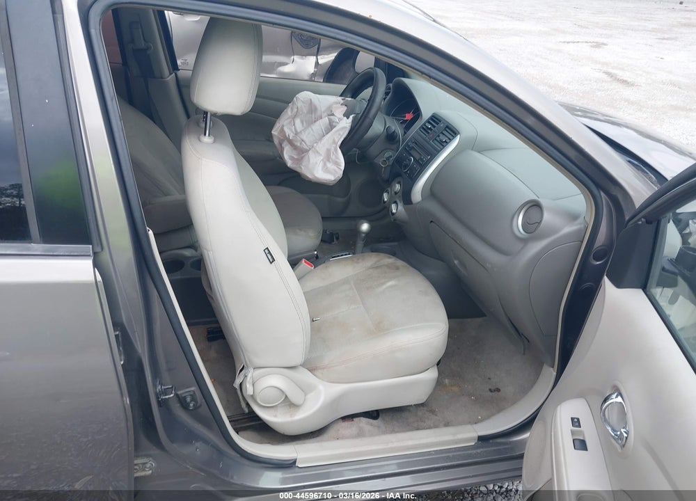 2014 NISSAN VERSA 1.6 SV VIN: 3N1CN7AP3EL805295