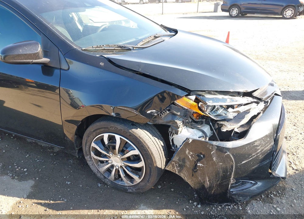 2019 TOYOTA COROLLA LE VIN: 2T1BURHE3KC142403