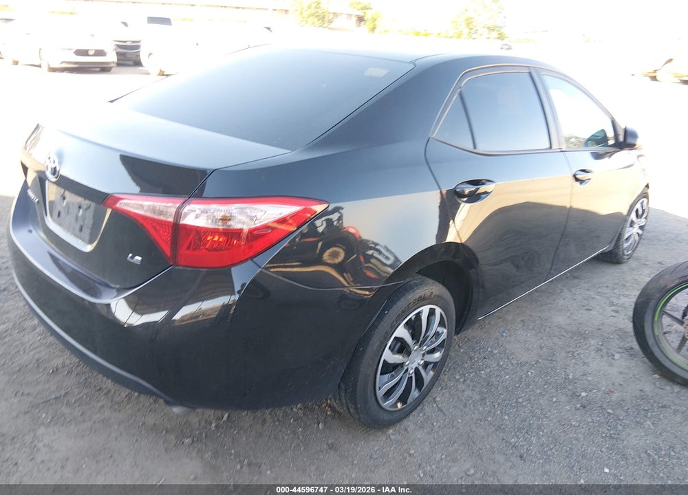 2019 TOYOTA COROLLA LE VIN: 2T1BURHE3KC142403