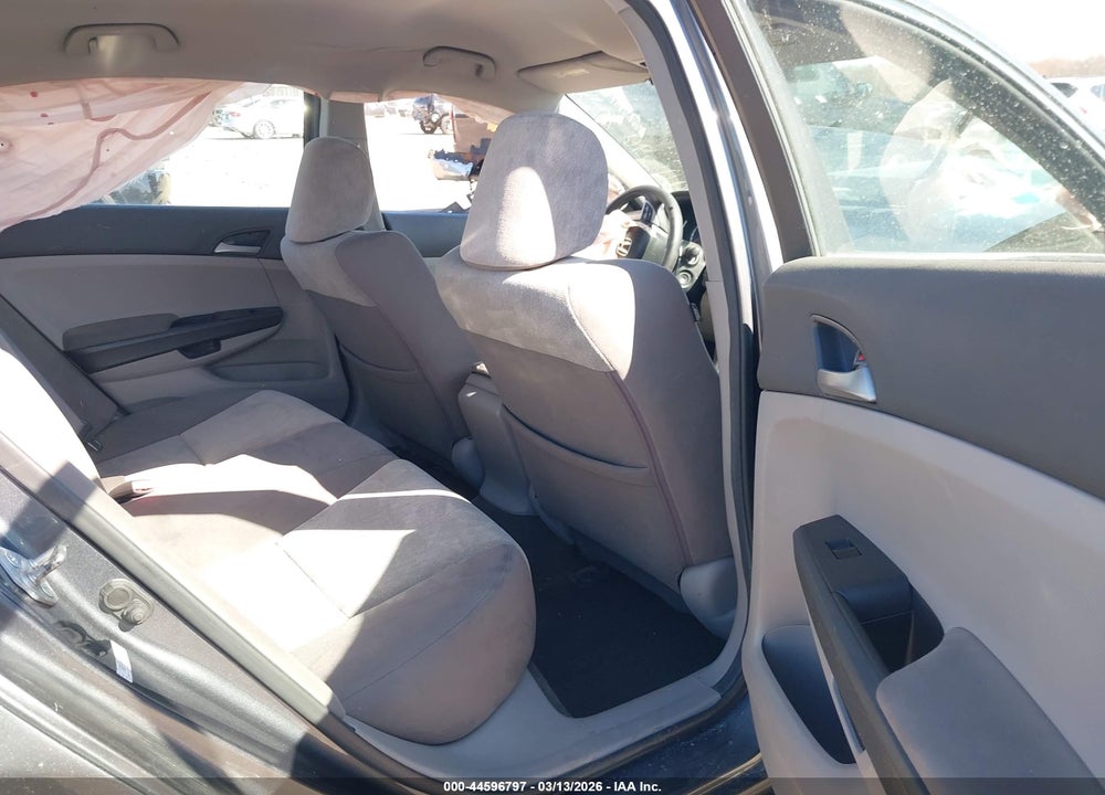 2010 HONDA ACCORD 2.4 LX VIN: 1HGCP2F34AA109807