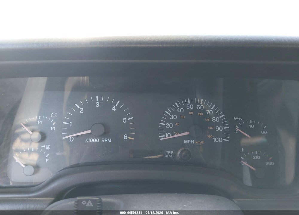 2001 JEEP CHEROKEE SPORT VIN: 1J4FF48S11L558665
