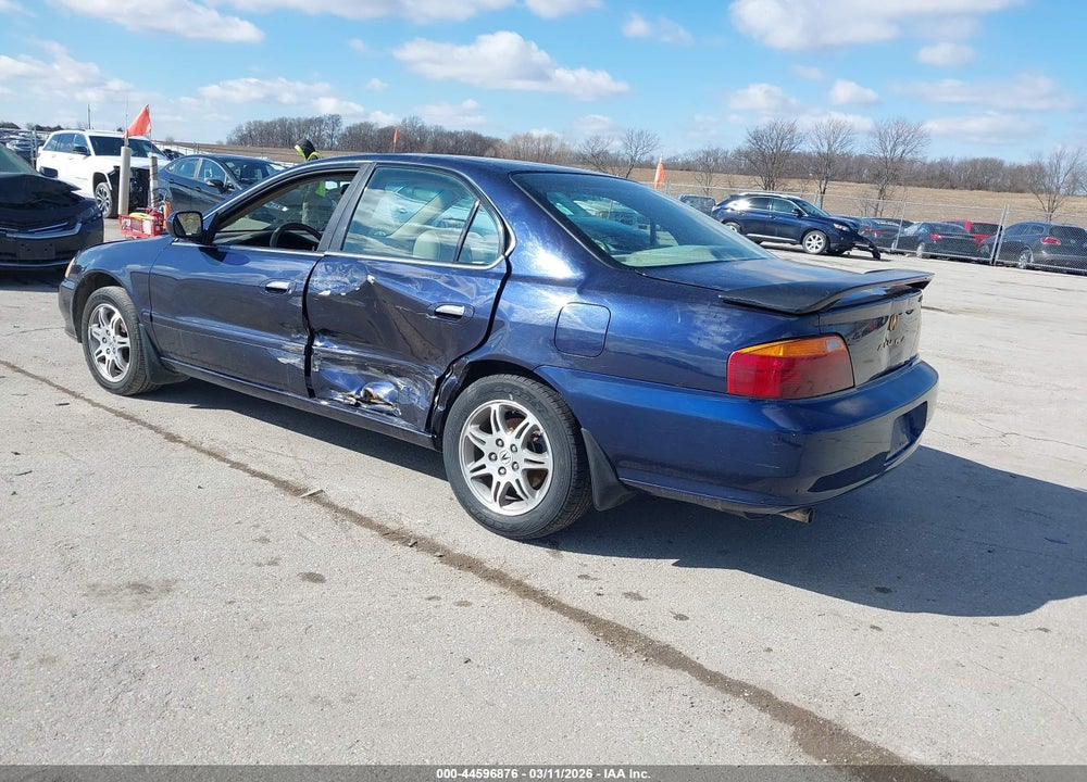 1999 ACURA 3.2TL VIN: 19UUA5644XA011787