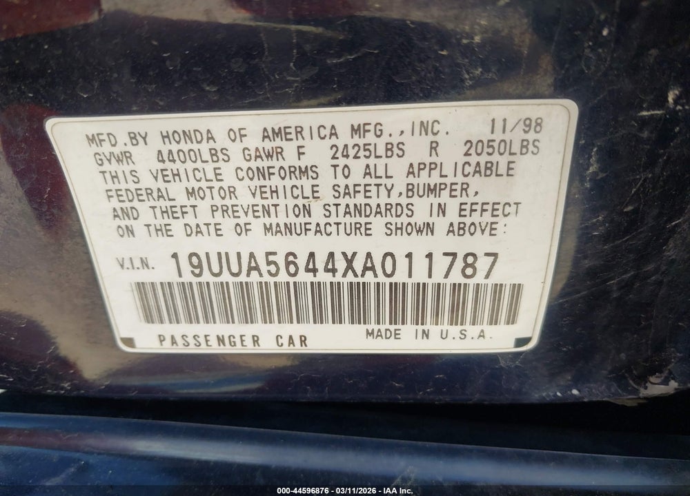 1999 ACURA 3.2TL VIN: 19UUA5644XA011787