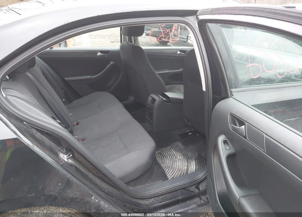 2014 VOLKSWAGEN JETTA 2.0L S VIN: 3VW2K7AJ7EM307461