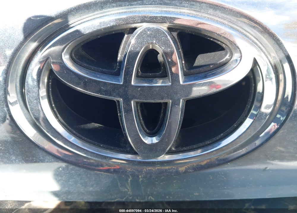 2005 TOYOTA 4RUNNER SR5 V8 VIN: JTEBT14R150057096