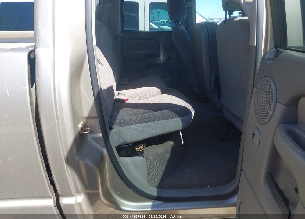 2004 DODGE RAM 1500 SLT/LARAMIE VIN: 1D7HA18N34J267838