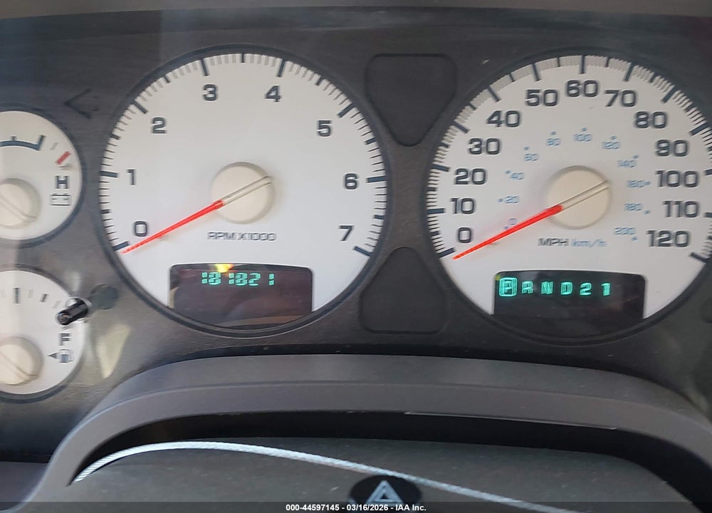 2004 DODGE RAM 1500 SLT/LARAMIE VIN: 1D7HA18N34J267838