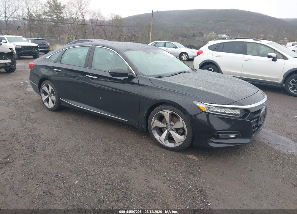 2018 HONDA ACCORD TOURING 2.0T VIN: 1HGCV2F96JA041911